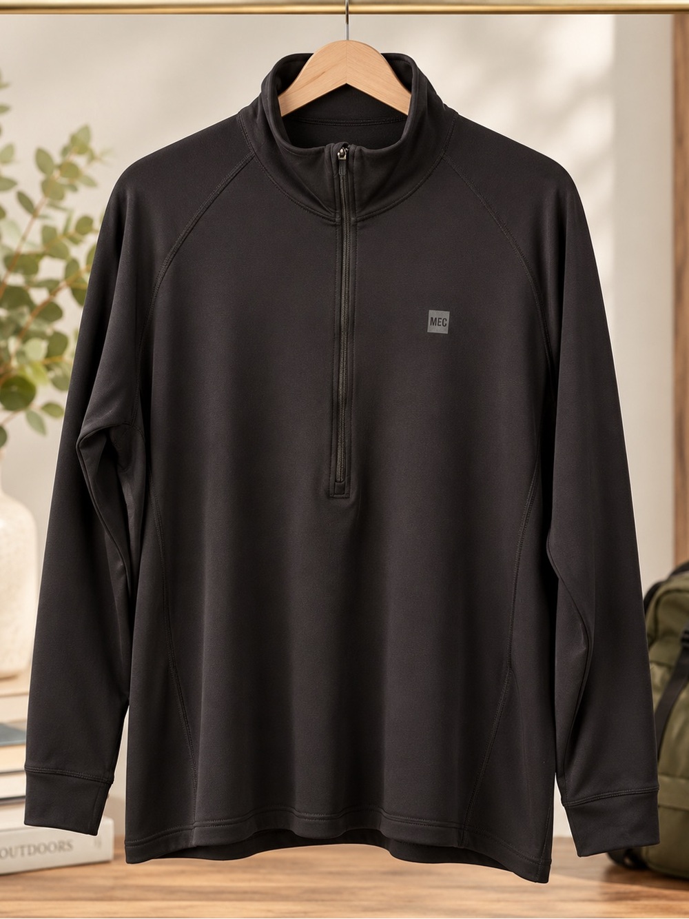 MEC Men’s Black Quarter Zip Performance Pullover XXL